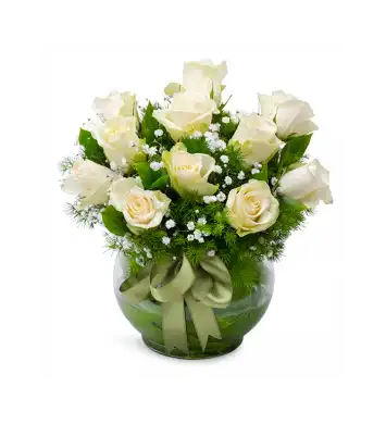 Fanusta Beyaz Güller 