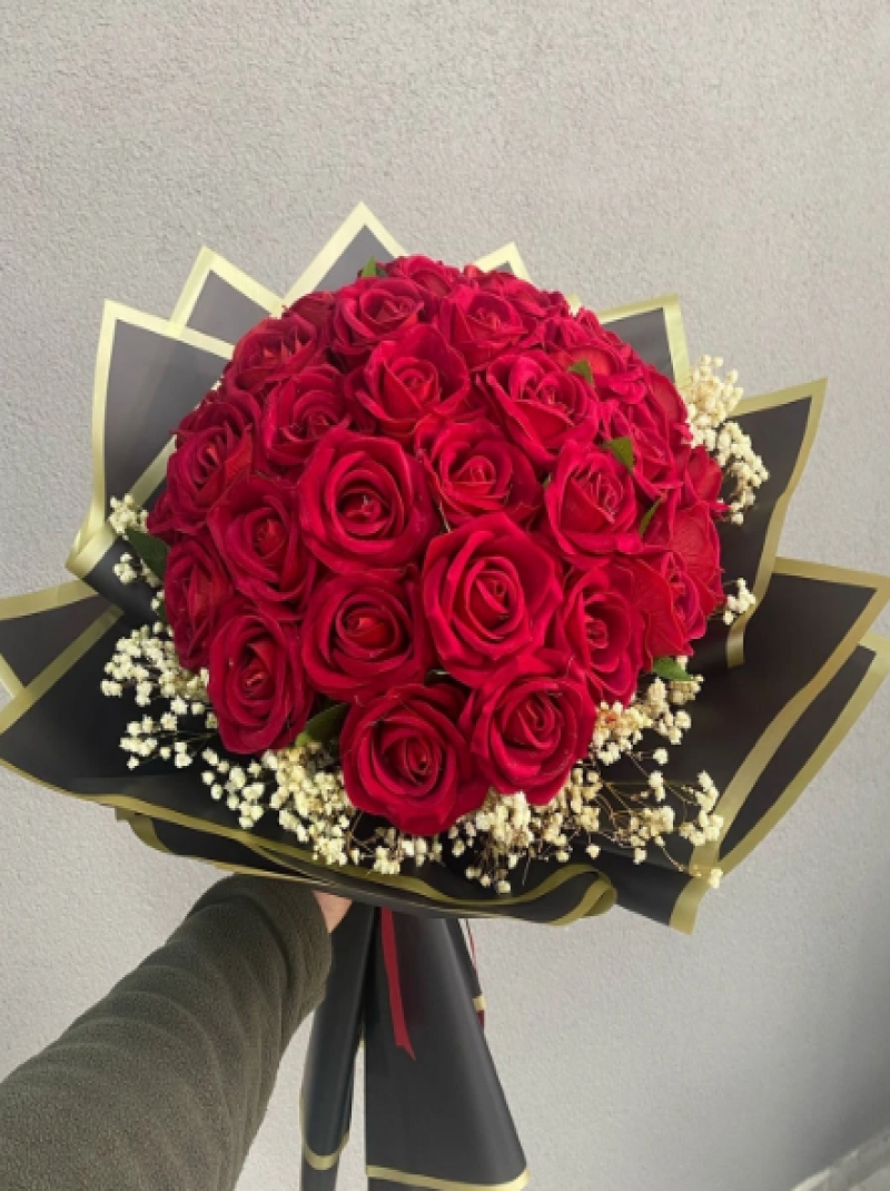 Yapay Gül Buketi (41 li Kırmızı )