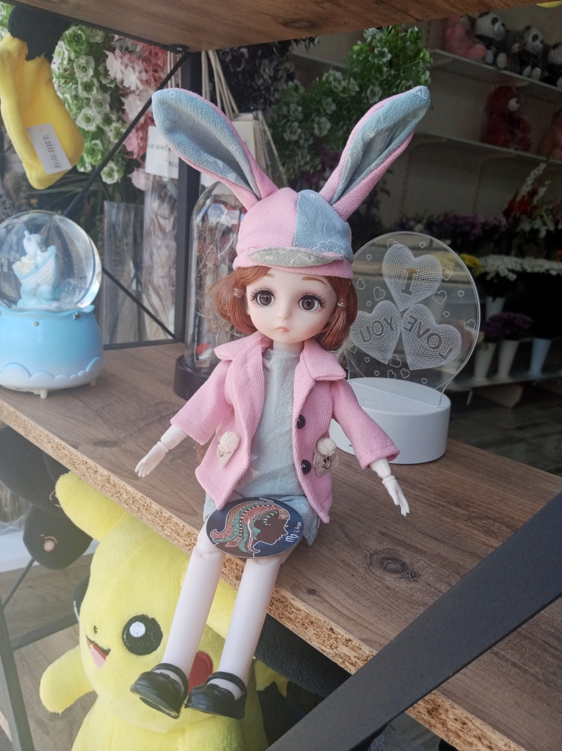 Pembe Tavşanlı oyuncak bebek 