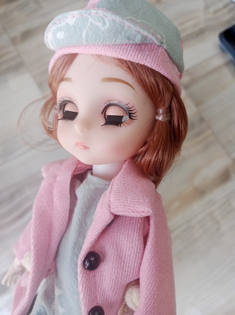 Pembe Tavşanlı oyuncak bebek 