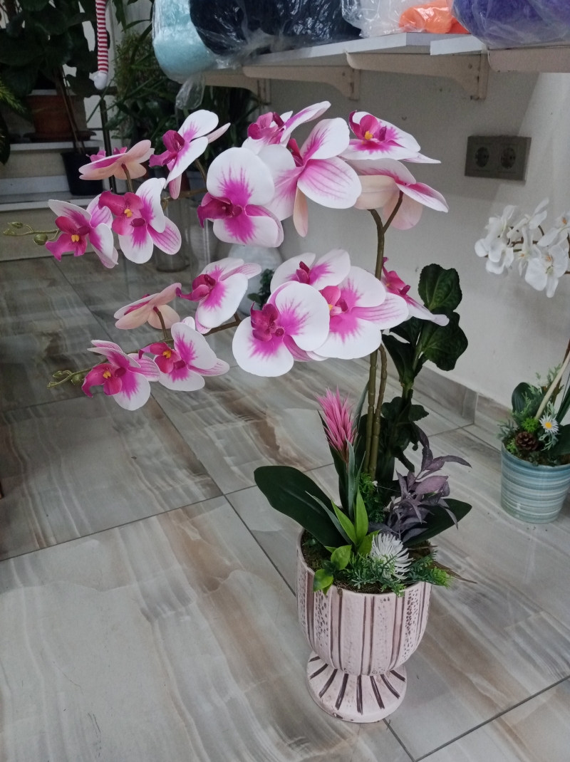 Yapay Pembe renkli Orkide 